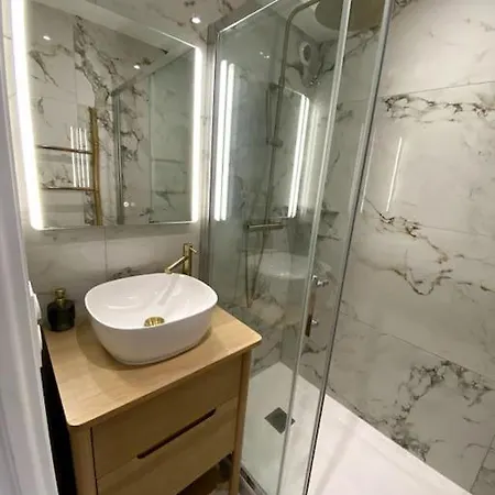 Daire Madonna Elegance, Proche Sanctuaire, 95m2 Lourdes