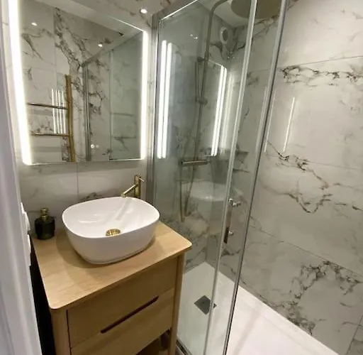 Apartamento Madonna Elegance, Proche Sanctuaire, 95m2 Lourdes